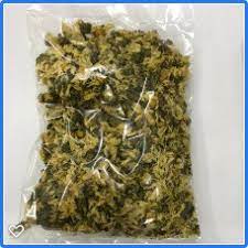 Jika inginkan kelainan, kelopak bunga rose boleh juga diminum bersama dengan puerh tea seperti dalam gambar di bawah. èŠ±èŒ¶ 90gram Chrysanthemum Flower Tea Teh Bunga Kekwa èŠèŠèŠ±èŒ¶ Ready Stoc