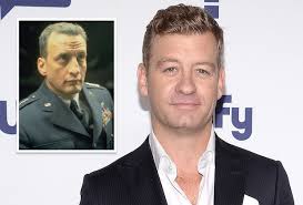 DC's Legends of Tomorrow: Nic Bishop Cast in Dr. Strangelove Homage