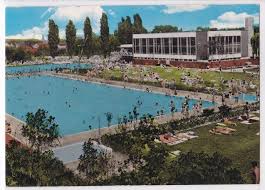 Ostbad In Bochum Langendreer Mit Dem Ferienpass Im Sommer Dauergast Bochum Ferien Sommer