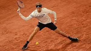World number one beat ricardas beranki in straight sets. Zverev Legt In Roland Garros Beeindruckenden Start Gegen Novak Hin Eurosport