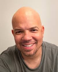 Julio Valencia's Instagram, Twitter & Facebook