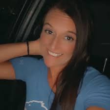 Who has the best chicken caesar wrap in the area?