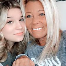 Request for handmade arts and crafts items