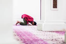 Sholat tahajud itu jam berapa baiknya ? Amalan Sholat Tahajud Lengkap Beserta Bacaan Dan Doanya