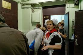 Оказалось, что возлюбленные зарегистрировали брак в одном из столичных мфц аж несколько. Zcndk6cdqovf4m