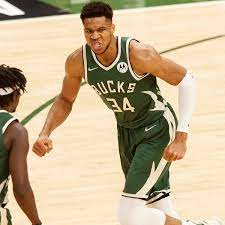 View expert consensus rankings for giannis antetokounmpo (milwaukee bucks), read the latest news and get detailed fantasy basketball statistics. Bucks Giannis Antetokounmpo Is Seizing His Nba Finals Moment Sports Illustrated