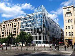 Primark je synonymem pro nákup levného oblečení. July Finish Set For Flow Building On Prague S Wenceslas Square Primark Opening To Follow Prague Czech Republic