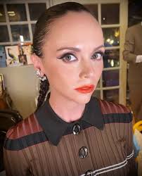 Introduction of new members to the group