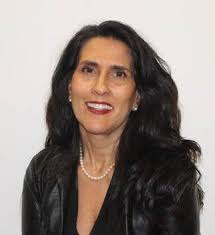 Christina Schatz's Instagram, Twitter & Facebook