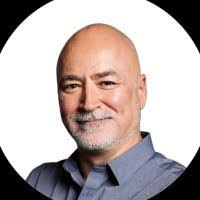 Tricia Harding's Instagram, Twitter & Facebook