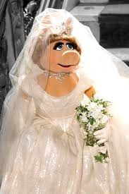 See Miss Piggy S Westwood Wedding Dress Miss Piggy Movie Wedding Dresses Wedding Dresses