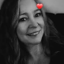 Non-Toxic Dye free body wash/shampoo?? I'm new to this and just learning  how many things actually have dye in them!