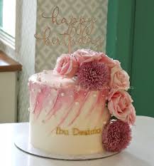 Birthday Cake Decorations For Woman Flower Buttercream Cake Elegant Birthday Cakes 70th Birthday Cake Birthday Cakes For Women