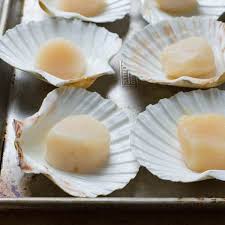 Baked scallops in the shell recipe. Garlic Zest Garlic Zest