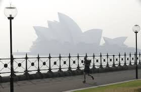The smoke that's smothering sydney and many other parts of new south wales will. Smoke Blankets Sydney As Wildfires Spread Across Australia News Photos Gulf News
