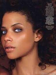 Lovely Black With Blue Eyes People With Blue Eyes Beautiful Eyes