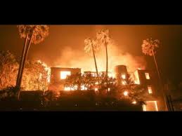 Als er nach dem verkauf der villa jedoch bemerkte, dass er. Malibu Villa Von Thomas Gottschalk Offenbar Komplett Abgebrannt Youtube