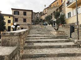 Travis weber, frc's vice president for policy & government affairs and director of the center for religious liberty, shares why frc advocates for religious freedom at home and abroad. Maenza La Guida Italia Nascosta Travel Blogger Italiani