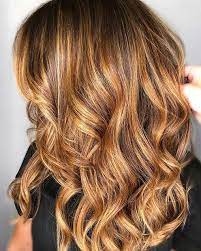 22 new hair color trends for 2020 haarschnitt lange haare haarfarben karamell haarfarbe