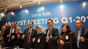 Soekarno hatta, kelurahan kepuhkembeng, kecamatan peterongan, kabupaten jombang, jawa timur 61481. Berita Bank Bjb Hari Ini Kabar Terbaru Terkini Liputan6 Com Page 6