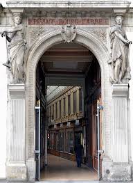 Le Passage Du Bourg L Abbe Dans Le 2e Arrondissement Entre La Rue Saint Denis A L Ouest Et La Rue De Palestro A L Est Paris Travel Paris Nice Paris Photos