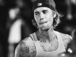 Justin Bieber pierde a su "padre".