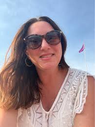 Hey, are there any local mops mom's groups?