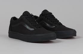 Kasutnya cukup tahan lama dan bahagian bawahnya lembut memberikan keselesaan yang besar sepanjang hari hingga kaki lembut yang lembut. Kasut Sekolah Hitam Wajib 2021 Tapi Boleh Mula Pakai Tahun Depan Sarawakvoice Com