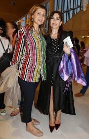 Maybe you would like to learn more about one of these? Katerina Didaskaloy Deite Poso Moiazei Me Thn Aderfh Ths Elenh Star Gr