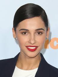 Naomi Scott – News, Photos, Videos, Movies or Albums | Yahoo
