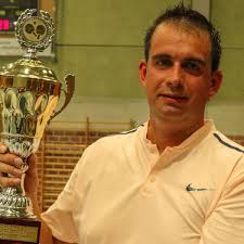 Neuer Kreismeister: Stefan Börner holt sich den Pokal der Königsklasse  zurück