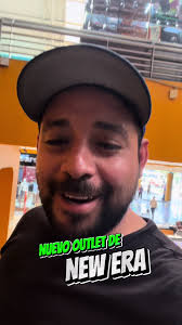 Nuevo Outlet de Gorras en Centro Comercial Santa Clara, Villa Nueva