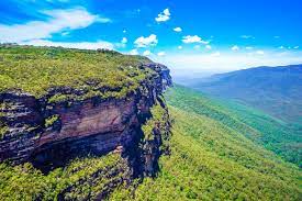 Listed for its remarkable geographic, botanic and cultural values, including protecting sites of aboriginal cultural significance. Blue Mountains National Park Sydney Australia National Parks Blue Mountain Australia