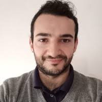 800+ perfiles de «Tripodi»