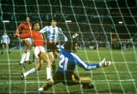 » peru vs brasil en vivo. Argentina 6x0 Peru Suspeita Goleada Que Eliminou O Brasil Faz 40 Anos Lance