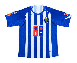 New balance is responsible for dressing up the portuguese club with such big names as iker. Fc Porto 2004 05 Home Kit