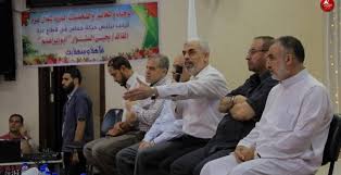 شاعر مجيد، من القضاة، من أعيان الدولتين النورية والصلاحية. ÙƒÙŠÙ Ø³Ø®Ø± Øª Ù‚ÙŠØ§Ø¯Ø© Ø­Ù…Ø§Ø³ ÙƒØ§ÙØ© Ø§Ù„ÙˆØ³Ø§Ø¦Ù„ Ù„Ù„ØªÙˆØ§ØµÙ„ Ù…Ø¹ Ø´Ø±Ø§Ø¦Ø­ Ø§Ù„Ù…Ø¬ØªÙ…Ø¹ Ø§Ù„ØºØ²ÙŠ Ø§Ù„Ø±Ø³Ø§Ù„Ø© Ù†Øª