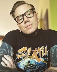 Jeremy Squires's Instagram, Twitter & Facebook