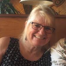 Dana Rausch's Instagram, Twitter & Facebook