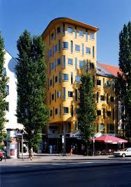 See what your friends are saying about gelbes haus. Gelbes Haus