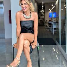 Anette Cuburu - Anette Cuburu đã thêm một ảnh mới — tại TV...