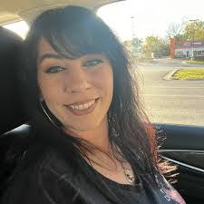 Desiree Hurd's Instagram, Twitter & Facebook