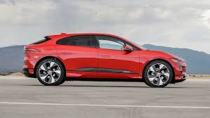 Jaguar I Pace 2019 Motor Trend Suv Of The Year Finalist Suv Jaguar Cars Trucks