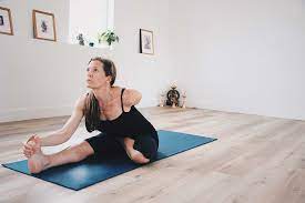 Welcome to i live yoga. Ashtanga Yoga Vancouver