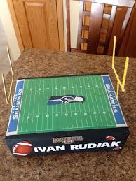 2939 x 3003 jpeg 483 кб. Football Field Valentine Box Ashton Wants This One For His Class But Done In Dallas Cowboys Boys Valentines Boxes Valentines For Boys Valentine Box