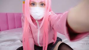 Busty Bocchi (Hitori Gotoh) masturbate with Clit Sucking Toy for first  time! Bocchi the Rock cosplay