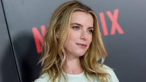 Betty gilpin, who starred in the show which revolves around fictional characters of women's professional wrestling circuits from the 80s, recently penned down a heartfelt eulogy where she. Exclusive What Glow Taught Betty Gilpin About Being A Strong Woman Entertainment Tonight