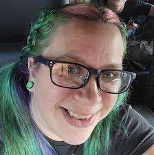 I either want to get up, get dressed and tackle the world....or get back in  bed and never move again. 🤷 One of those. ❤️❤️❤️