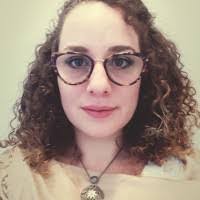 Amanda Makowski's Instagram, Twitter & Facebook