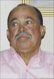 Padre de Jacobo será candidato a senador